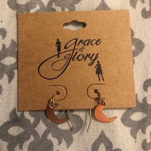 Moon earrings